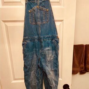 Girl’s Gymboree Blue Denim Overalls